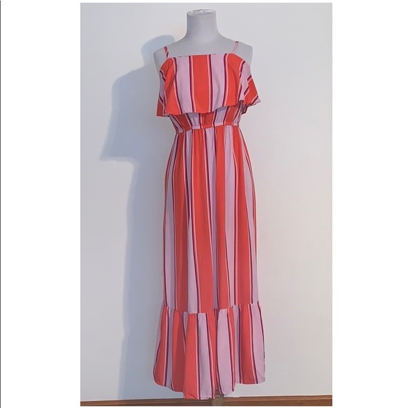 Old Navy Dresses & Skirts - Old Navy Maxi Dress